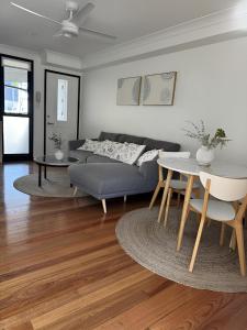 Stylish & Elegant 2BR Townhouse in Wilston, Brisbane
