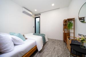 Stylish Pool Villa in Chalong-Phuket-2 Bedroom