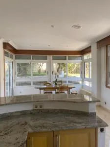 Chalet adosado independiente en Vigo - Canido - Vilamar