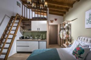 Cactus Peak Loft , By IdealStay Experience