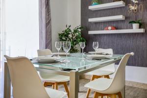 Modern 2BR home with private balcony in Swieqi by 360 Estates