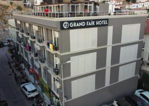 Grand Faik Hotel