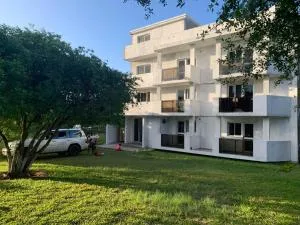 GIM HOUSE - 蓬塔杜欧鲁