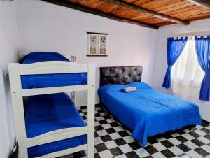 Mí Santa Guadalupe Esquina ctes