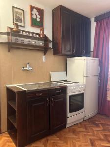 Apartmani Podovac