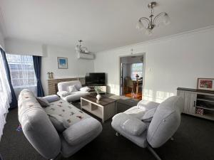 Gracious 3 Bdrm House in Chartwell - 4hvězdičkové hotely ve městě Hamilton