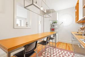 SUNNY Bica - Downtown Large Apartment