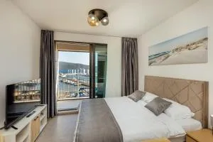 Sunny Bay - 梅尔吉恩