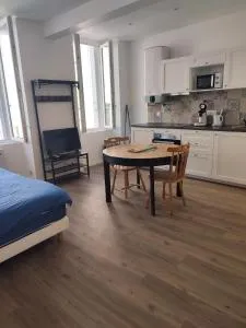 Studio RDC Gauche PMR - Sablonceaux