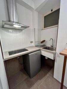 Casa Vacanza Ada - Rifugio Romantico per Coppie a 2 Minuti dal Mare