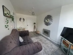 10 Pier Road Gillingham ME7 1RJ - Hoo