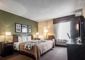 Non-Smoking - King Room room in Sleep Inn Cinnaminson Philadelphia East