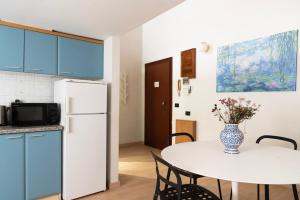 Youhosty - Confalonieri 21