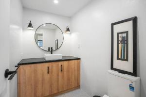 Tropical Kuranda Modern Retreat