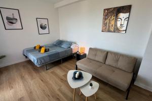 Sea views from the bed Design studio