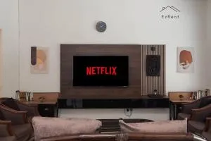 Cozy Taiping Terrace Homestay near Lake Garden at Crystal Creek - Kampong Salak