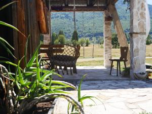 Chalet with Barbecue in Brezna