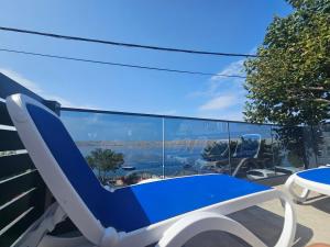 Beachfront House Ivana with Pool - renovated 2025