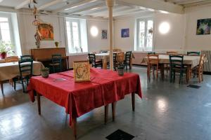 Maisons de vacances Gite de groupe Val dOrey : photos des chambres