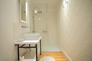 Tracey & Neills Place in Principe Real