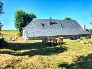 Chalets location d-un Buron sur l-Aubrac : photos des chambres