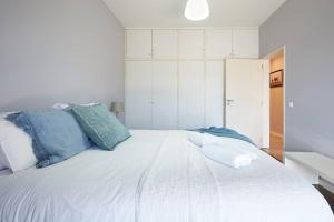 Central Holiday Home