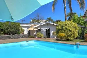 Chez Jab - studio avec piscine et sauna partagés - à 2 minutes de la plage - Saint-Gilles - 布康卡努