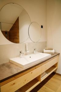 Sobe rooms JELEN JELENOV GREBEN 