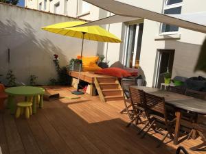 À 2 pas de plage et commerces, jardin & parking