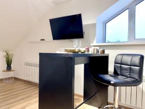 ApartPoltava НОВА ексклюзивна мансарда з виходом на дах в ЦЕНТРІ міста