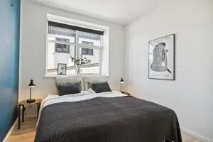 Charmerende 2BR lejlighed m privat parkering - Nøvling