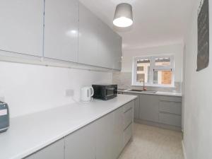 Tranquil Clyffe Cottage