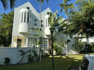 Bonham Villa - Cherryfield