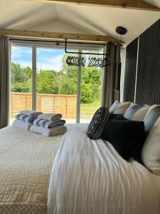 Glass House with Private Hottub