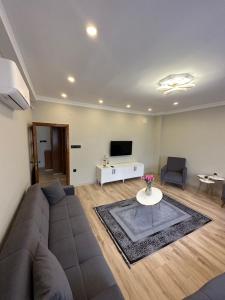 Hiddengarden apartman