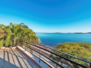 Propriété de luxe en bord de mer