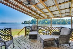 Waterfront Busters Place on Hickory with Fire Pit - Sabinetown