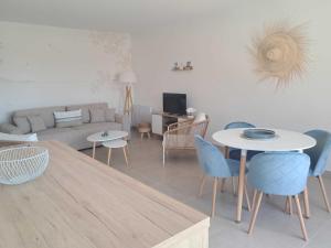 Appartements L-Oceanide, F2 plage du Bureau, vue mer laterale : photos des chambres