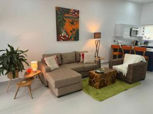 Arenas Jungle House!