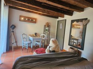 B&B / Chambres d'hotes LA GRANGE : photos des chambres