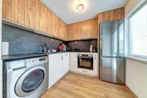 Rhodope Escape - Modern 1BR Apartment with Balcony & Free Parking