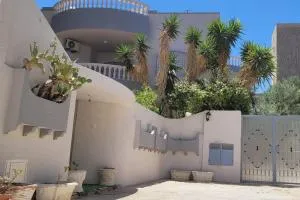 Magnifique grande villa a skanes - Monastir