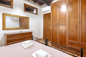 Confortevole Appartamento nel Centro Storico con 2 camere AC WiFi