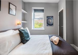 Captivating and Cosy 2BR Suite with Captivating Cathedral Views