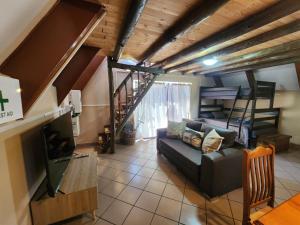 Tonquani Bush Chalet