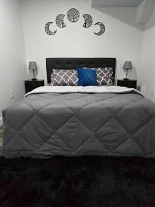 Cozy New 1 bed basement suite - North Cooking Lake