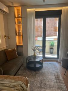 Golden Olive Boutique Studio Apartment with Private Parking