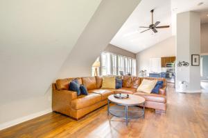 Serene Travelers Rest Apartment 7 Mi to Downtown!