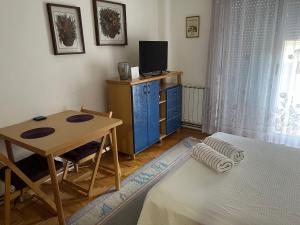 Charming Studio apt with parking