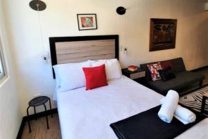 DStjb - 2 studios together zone 15